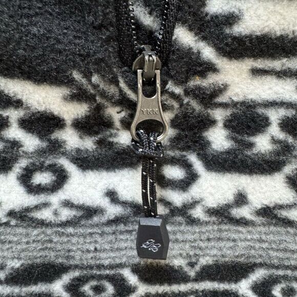 Eddie Bauer Sweater Womens Small Black White Southwest Geometric 1/4 Zip Fleece - Picture 4 of 6